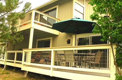 Plumas Eureka Estates House | MOUNTAIN RETREAT ON BEAUTIFUL POND AND GOLF COURSE
