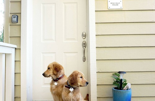 San Luis Obispo House | MOUNTAIN TOP GETAWAY : Best View In SLO! : Pets welcome