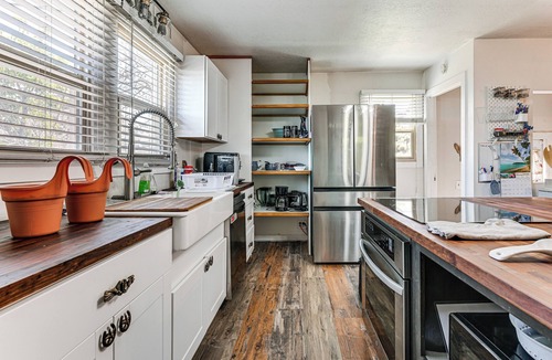 Pioche Cottage | Mountain & Valley Views! Pet-friendly Pioche Home