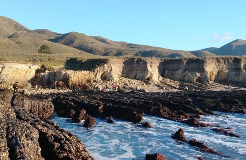 Baywood-Los Osos Apartment | Mountain View Studio Near Beautiful Beaches, Hiking and Biking
