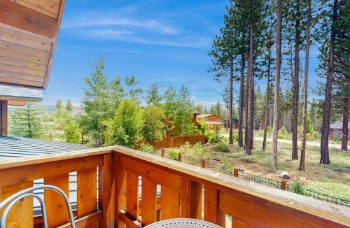 Mountain View Estates House | Mountain Views from the Hot Tub