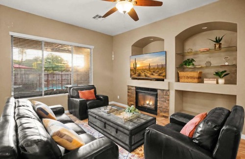 Rovey Farm Estates House | Movie Theater Pool Arcade Fire Pit