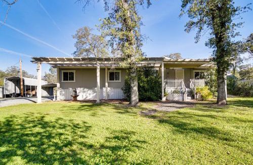 Redding House | ‘Mtn Gate Guest House’ ~ 6 Mi to Shasta Lake!