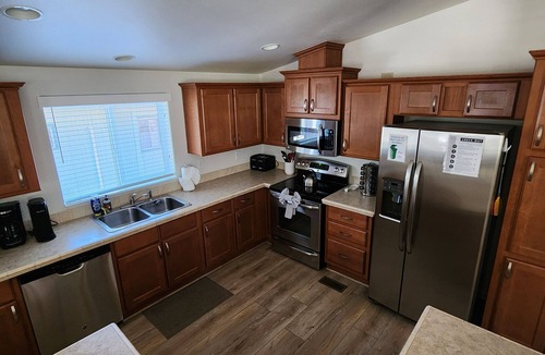 Munds Park House | Munds Park Deer Run Retreat welcomes your family and dog!