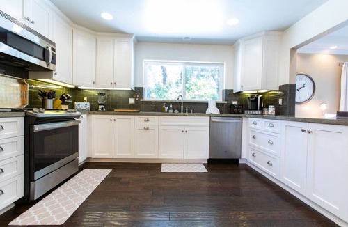 Mission Viejo House | MV Hogar - BBQ, Games, Fire Pit, Yoga Mats