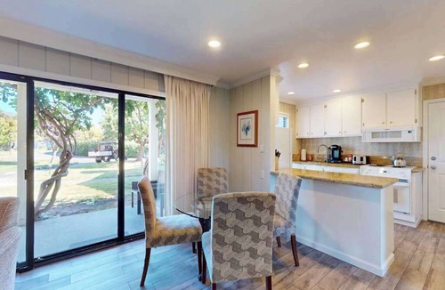 Napa Condo | Napa 1BR Silverado condo with golf view, fireplace & two patios