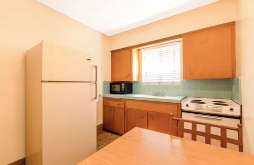 Yuma Townsite Hotel | Near Colorado River Scenic Walks | Outdoor Pool & Free Parking