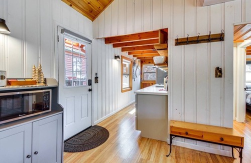 Pinetop Cabin | Near Hiking & Golfing: Cabin + Casita in Pinetop!