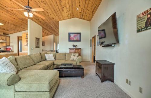 Mi-Wuk Village House | Near Hiking: Home w/Deck in Twain Harte!
