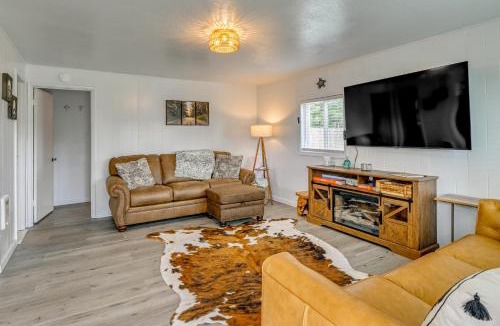 Crescent City North House | Near Ocean & Redwood National Park! Home w/Yard