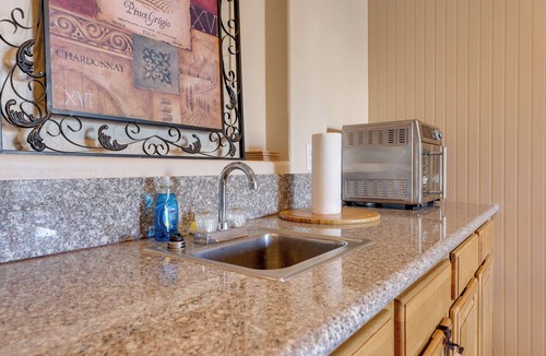 Bullhead City Cottage | Near Parks, Shops & Eats! Bullhead City Casita