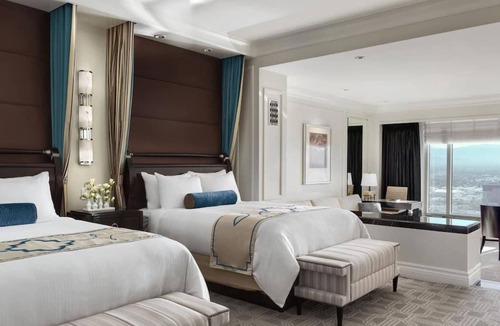 Las Vegas House | Near Popular Attractions! 2 Modern and Spacious Units