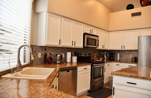 Deer Valley House | Near Scottsdale Area, Minutes From High end Shopping Malls and Restaurants