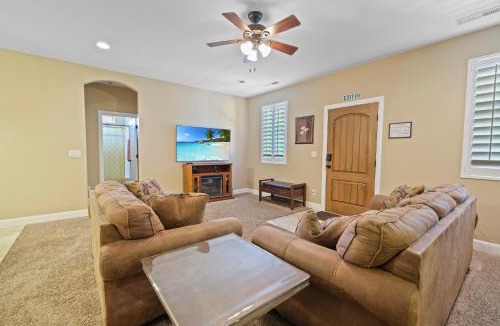La Verkin House | Near Zion 3BR Sleeps 8 RV Trailer Parking