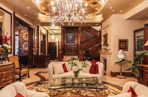 Lower Pacific Heights House | Neighbourgood Sutter Mansion