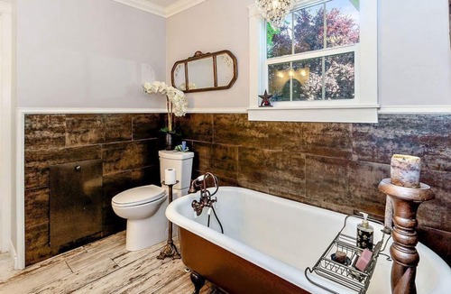 Central Point House | 🌲Nestled in the Mountains 4 bd 3 bath home 🌲