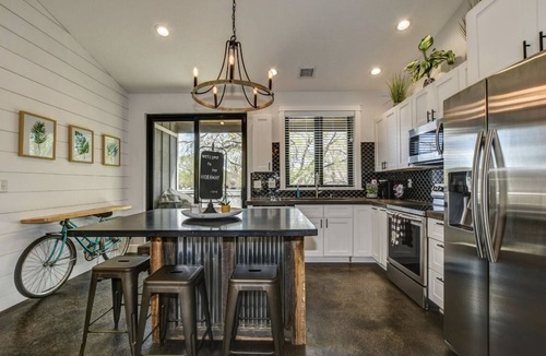 Iron Springs Cottage | New 2 bed Hideaway, 8 minutes from Downtown Prescott