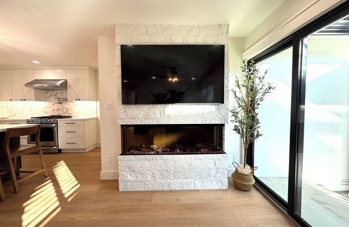 Concord House | NEW 4bd/3ba Luxury Farmhouse + Steam Shower!