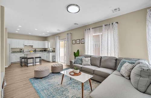 Las Vegas House | New 4bdr scenic view w/BBQ