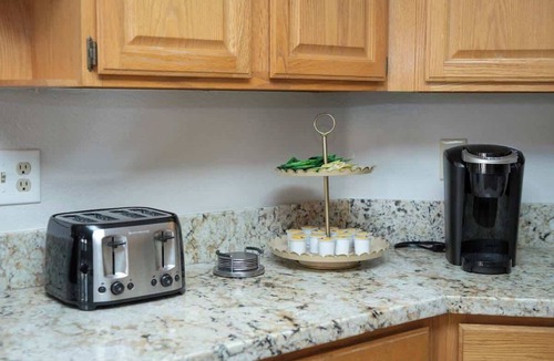 Green Valley House | ❤️New 4BR/3Ba with Pool, 9 miles to LV Strip!