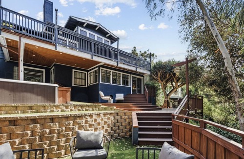 Mission Hills House | New 6 bed Mission Hills Home |Huge Deck and Spa