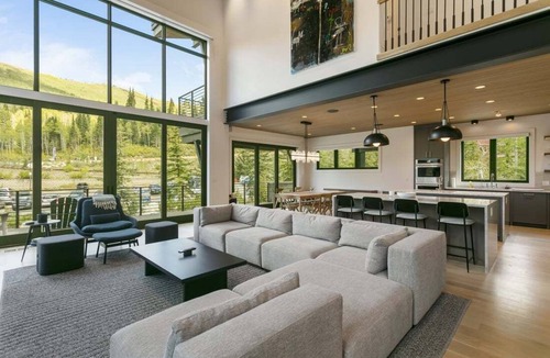 Salt Lake Mountain Resorts House | NEW! 9401 - Silver Aspen - Five Bedroom Luxury Townhome