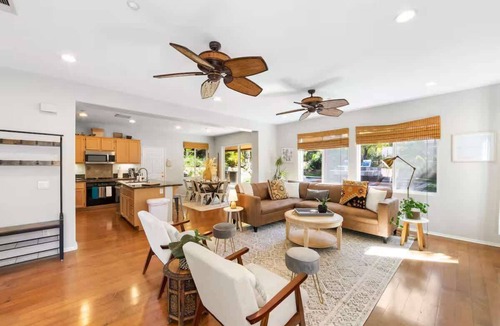 Vista House | *NEW*Backyard Dream - 5BR l Pool l Spa