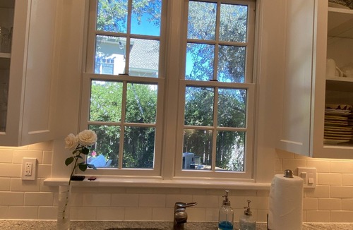 Yountville House | NEW! Beautiful Home in Heart of Napa Valley
