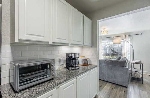 Depot Bench House | NEW! Boise Base Camp: 4bd, Arcade, Gym, Dog-Friendly, Near BSU & Downtown