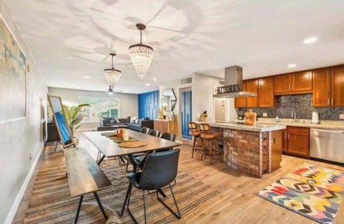 Scottsdale Estates Nine House | NEW Casa Rodeo, 4 Min to Old Town Scottsdale! Hot tub, No bunkbeds!