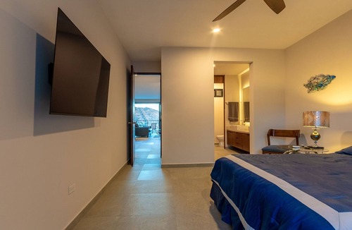 Libertad Condo | NEW Condo 2B/2B with spectacular Bay View. Tower, right side of Lunaterra I.