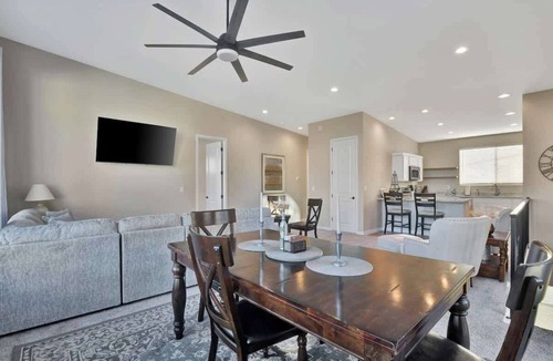 Diamond Valley House | *New Listing!* Central to Everything!