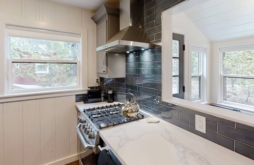 Tahoma House | New listing! Efficient home away w/ spacious deck & full kitchen - dogs ok!