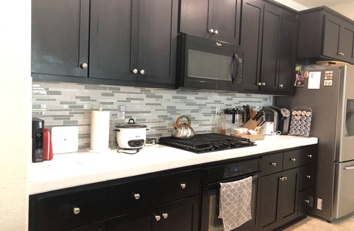 Hollister House | *NEW LISTING* LUXURIOUS and SPACIOUS Family friendly home w/BRAND NEW HOT TUB*