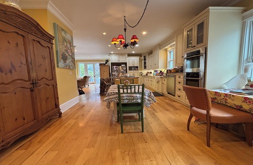 San Jose House | New Listing-Spacious 4-bedroom house in San Jose perfect for Super Bowl Weekend
