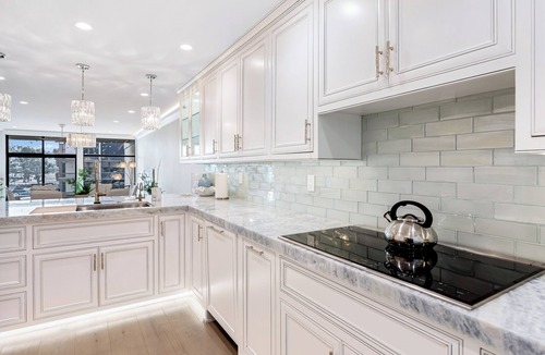 Harbor Condo | New Luxury 2BR 2.5BA Condo w Amenities + Prime Long Beach Location +Marina Views