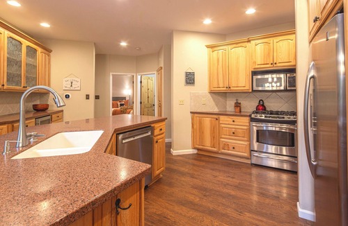 Arnold House | New! Luxury home in Arnold: Views, Hot Tub, + Pets OK