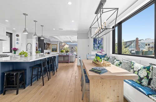 Balboa Island House | New Modern Beach House on Balboa Island with huge rooftop deck and massive spa!