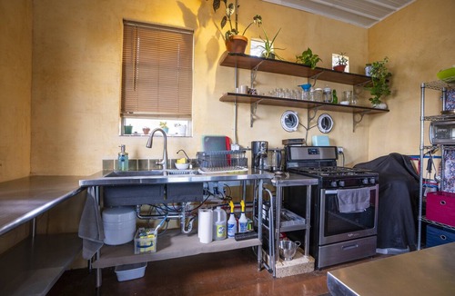 Tyrone House | NEW! NY Loft Vibe Hiker Basecamp Silver City