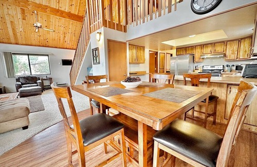 Yavapai Hills Cabin | NEW - Peakview Lodge - Fireplace- Views