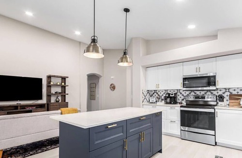Arrowhead Shores House | New Remodel minutes from Lake, Sports and Arrowhead Ranch