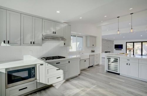 Bonita House | *New* San Diego family smart home - Huge Pool