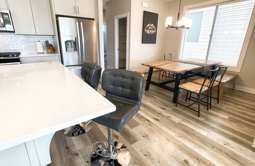 Beaverton House | NEW Stylish LUX 5B/3.5BR Retreat, Close to Parks