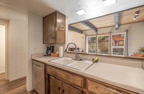 Summit Estates House | New Summit House Slopes, Lake, Village, Yard, AC
