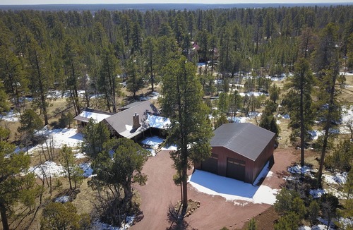 Happy Jack Cabin | NEWER, LUXURY, Solid LOG CABIN on Secluded 10 ACRES in Northern AZ