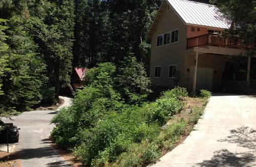 Yosemite West House | *NEWER Yosemite Inverness House* with Central Air and Heat Inside Yosemite Park