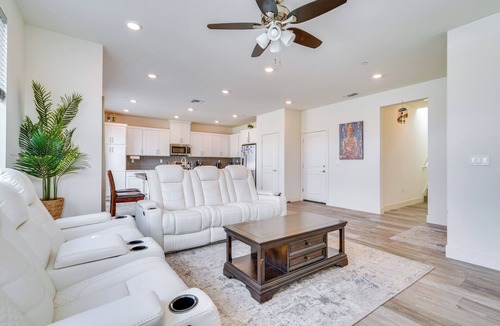 Tracy House | Newly Built Tracy Home w/Backyard + Pool Access!