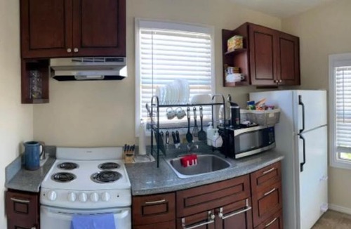 Alameda Apartment | Newly (EAGLE) furnished 1 bedroom/1 full bathroom apartment
