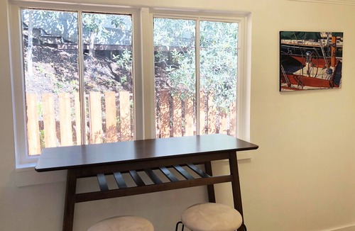 Sausalito House | Newly Remodeled 1 BR Apartment in the Heart of Sausalito