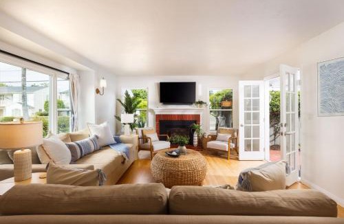 Beach Barber Tract House | Newly Remodeled Coastal Cottage Steps to Beach